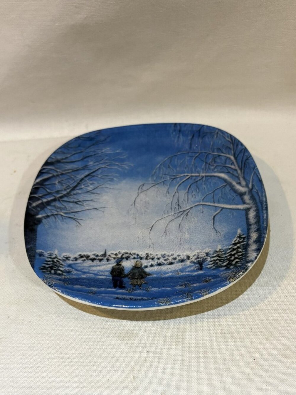 Arabia Finland Ceramic Wall Plate Winter Atmosphere by Anita Rantanen-Siewers